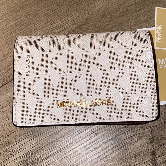 NWT Micheal Kors Jetset Wallet - Picture 2 of 10